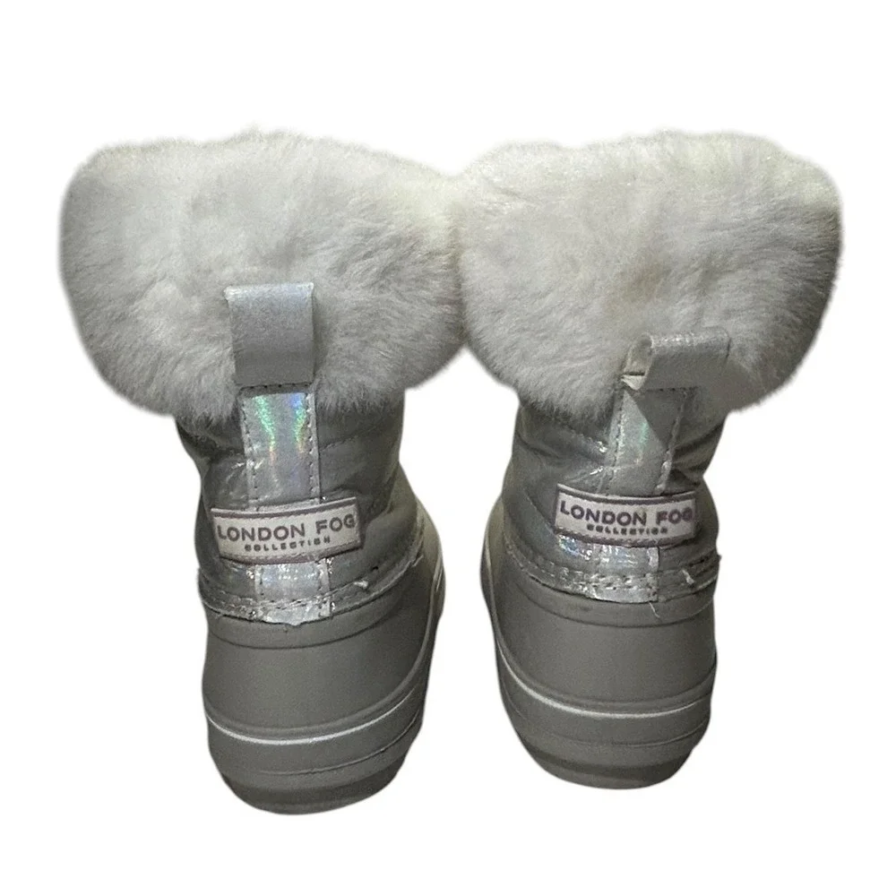 London Fog Bellcourt Kids Silver Iridescent Faux Fur Winter Duck Boots Size 3